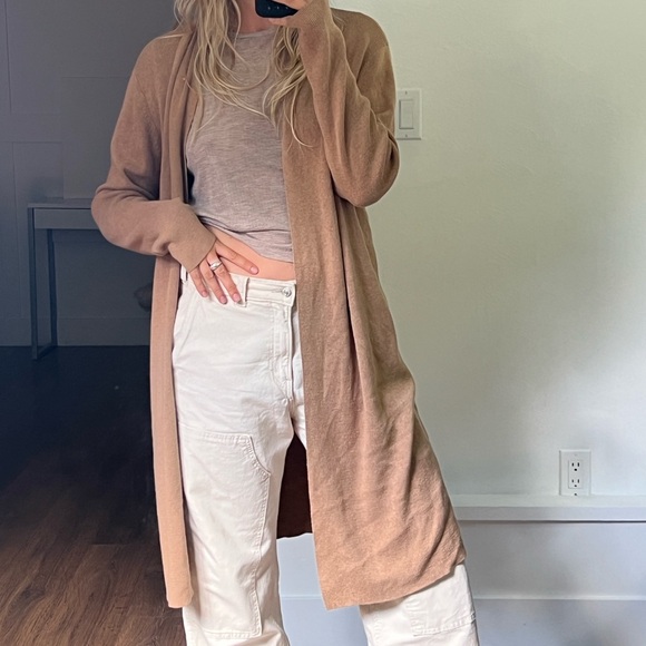 Long knit sweater - Picture 3 of 3